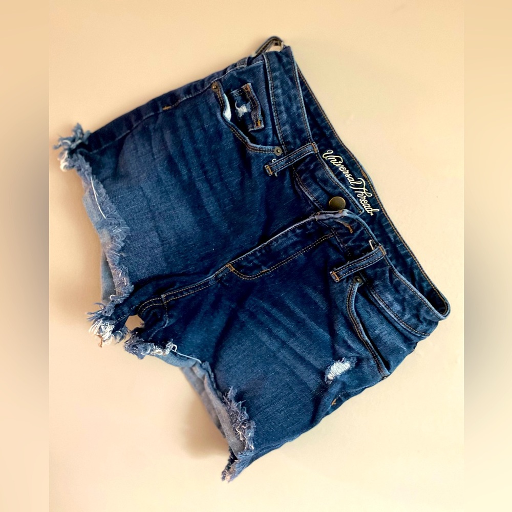 Universal Thread Jean Shorts
